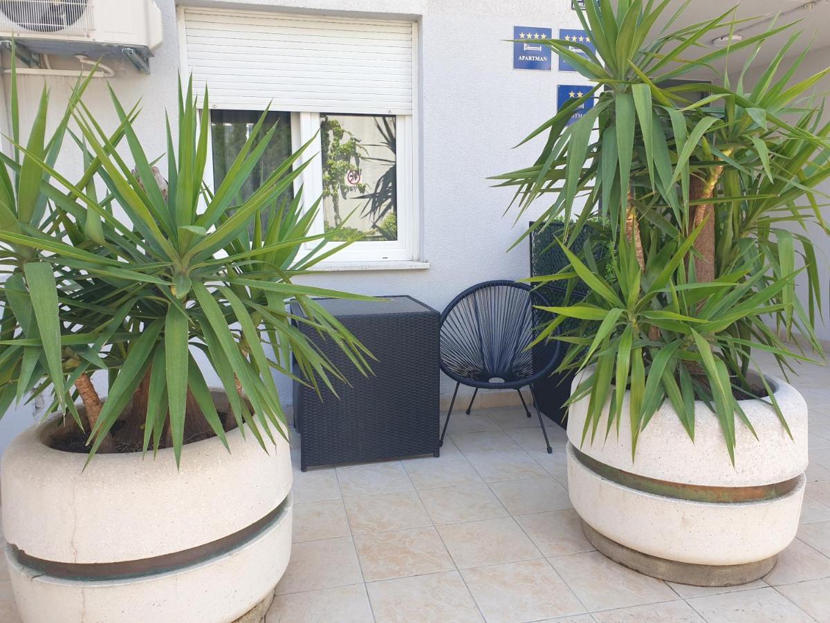 Lodore Del Mare Apartment On The Beach Split Exterior foto