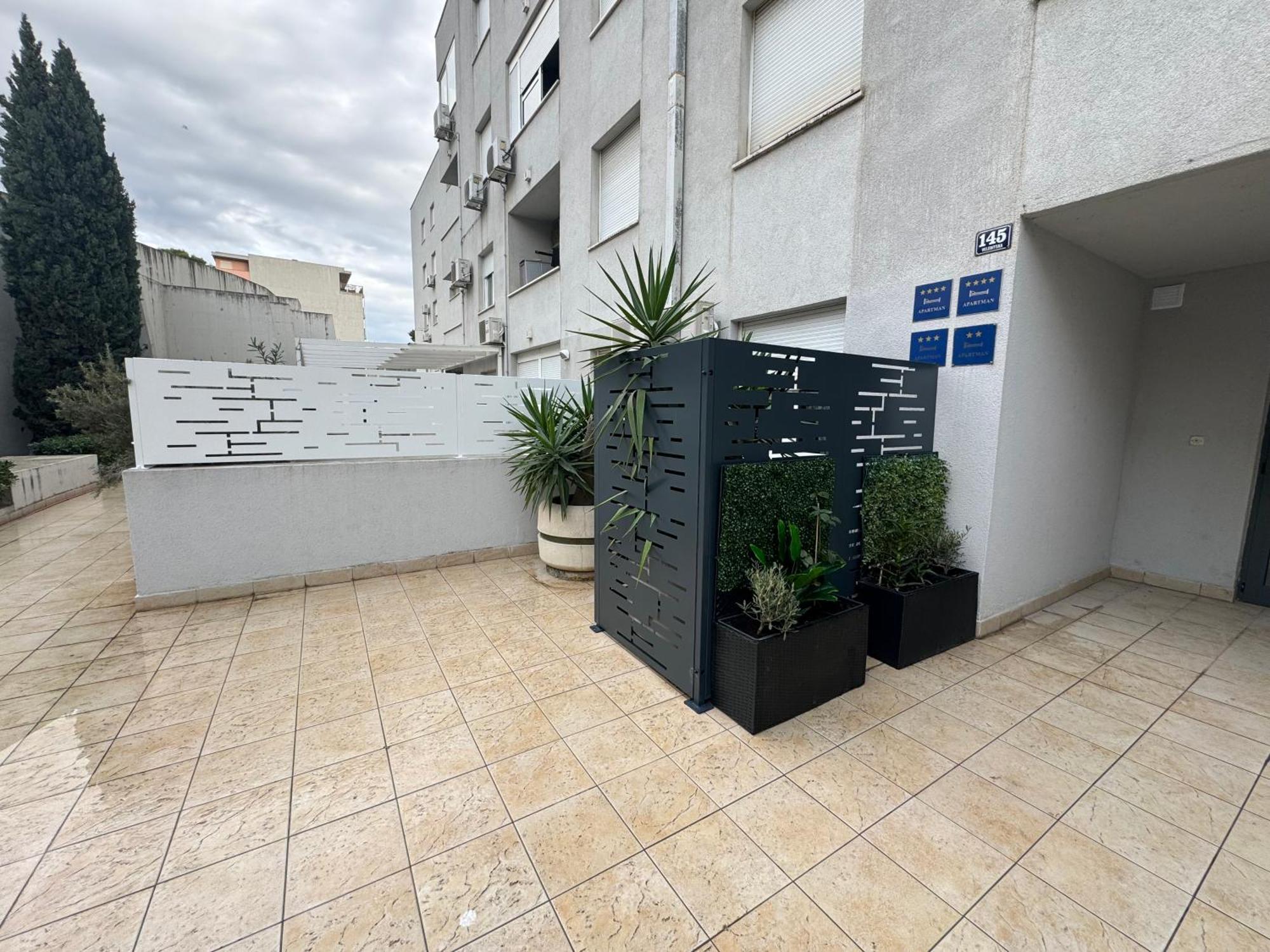 Lodore Del Mare Apartment On The Beach Split Exterior foto